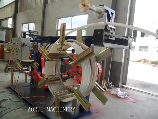 Bom preço. Linha plástica extrusora da extrusão da tubulação do fio bonde automático completo de parafuso do dobro on-line