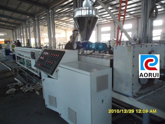 Bom preço. A linha plástica da extrusão da tubulação do HDPE/LDPE, única parede corrugou a linha de produção da tubulação on-line