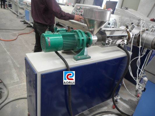 Bom preço. Tubulação dobro cônica da canalização do PVC da extrusora de parafuso que faz a máquina, CSA on-line