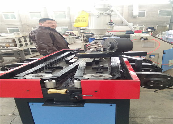 Bom preço. Linha ondulada plástica da extrusão da tubulação, linha de produção ondulada da tubulação da parede dobro do PE on-line