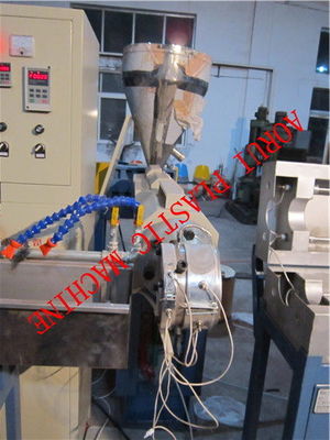 Bom preço. linha da extrusão da tubulação do plástico de 20mm - de 63mm para a indústria química do petróleo on-line