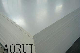 Bom preço. Um CE ISO9001 do molde da máquina da placa da espuma do PVC do armário da camada aprovado on-line