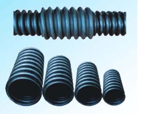 Bom preço. Linha plástica da extrusão da fabricação da tubulação do PE para a tubulação de reforço espiral do carbono do PE on-line