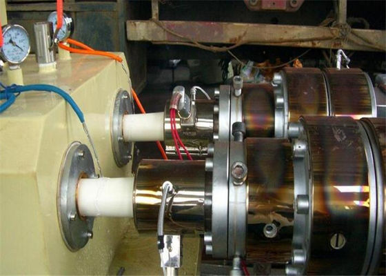 Bom preço. Extrusora gêmea cônica da tubulação do Pvc da máquina da extrusão do parafuso da corrosão química on-line