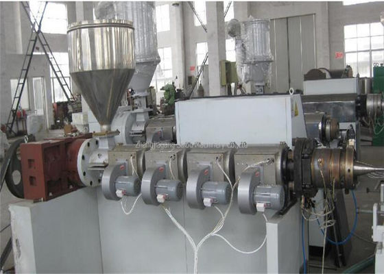 Bom preço. Tubulação ondulada do PVC que faz a máquina a extrusora de parafuso gêmea, única máquina da extrusão da tubulação do PVC da parede on-line