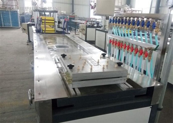 Bom preço. Linha de produção do molde da construção da placa de WPC/extrusora/máquina plástica on-line