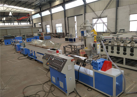 Bom preço. O PLC controla a extrusora de único parafuso, máquina da extrusão da tubulação do LDPE do HDPE do PE on-line