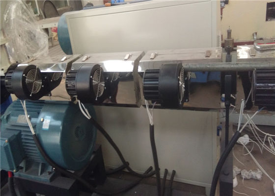Bom preço. Linha plástica eficiente alta carbono branco Sprial da extrusão do HDPE do PE que reforça a produção da tubulação on-line