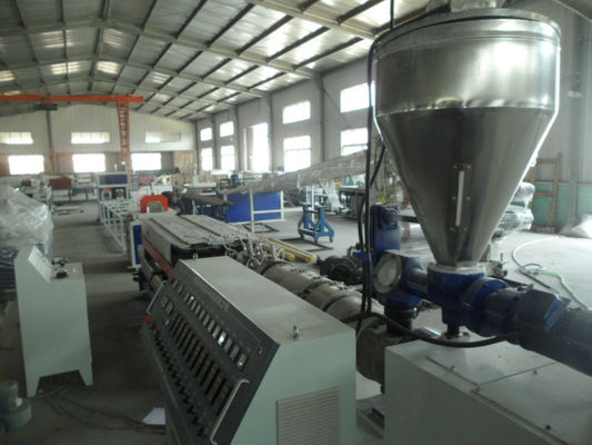 tubulação plástica do PVC do parafuso 315mm do gêmeo 25000N que faz a máquina