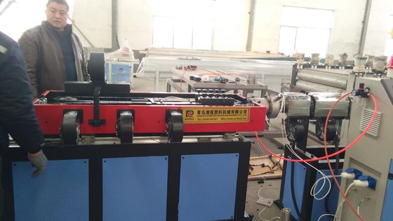 Bom preço. Linha plástica pré-reforçado engrenagem da extrusão da tubulação do PVC dos PP de 80kg/H conduzida on-line