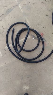 Máquina plástica da extrusão da tubulação da linha da extrusão da tubulação do parafuso dobro/PVC com inversor de ABB