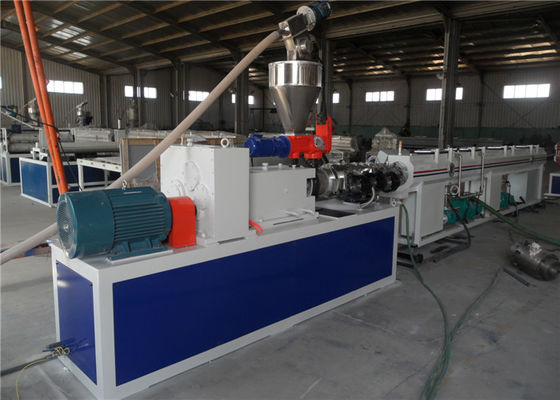 Linha de produção plástica máquina da tubulação do PVC do plástico da extrusora da tubulação do PVC da série de GF