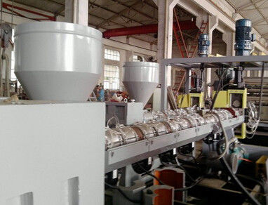 Bom preço. Linha de produção de alto impacto 3-30mm da placa da espuma do PE dos PP da resistência 700kg/H on-line
