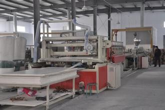 Bom preço. Profissional cônico dobro da máquina da placa da espuma do parafuso WPC para o armário on-line