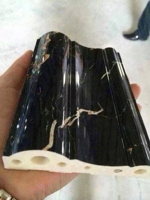 Bom preço. Linha de produção plástica de mármore decorativa do perfil do PVC, extrusora do plástico do perfil do mármore de WPC on-line